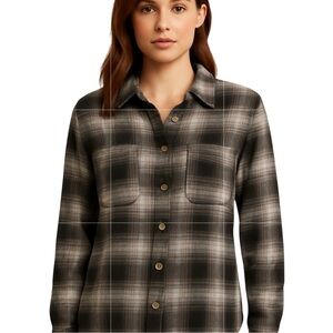 Hollister heavy flannel shirt, weight 100% cotton, size Large, button front GUC